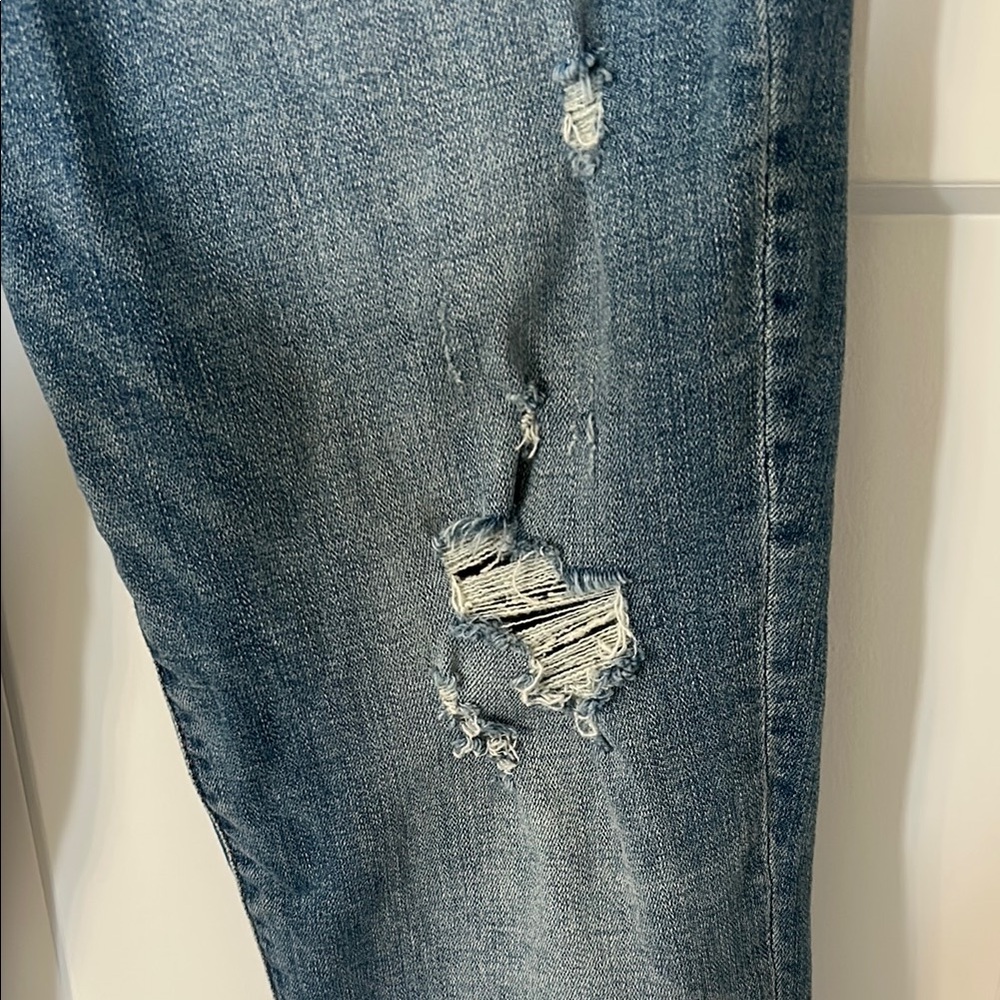 Abercrombie & Fitch Blue Cropped Jeans - Picture 8 of 11